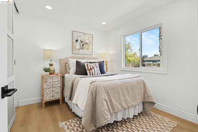 1036 Smith Ave, Campbell, CA 95008