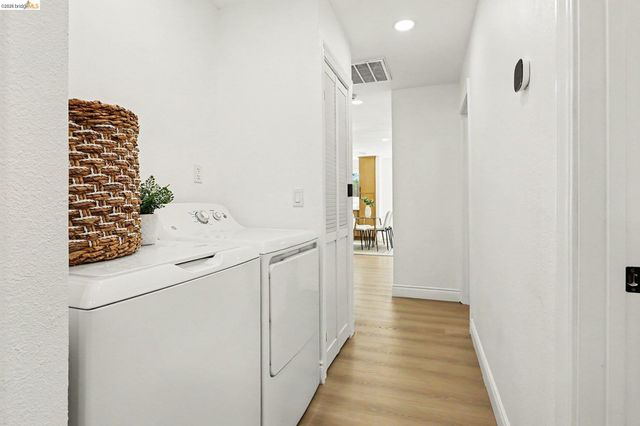 1036 Smith Ave, Campbell, CA 95008