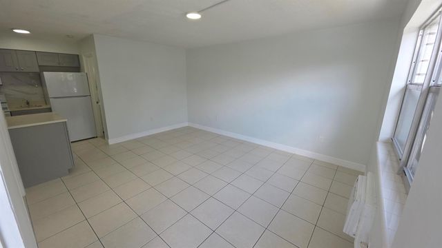 7311 VENETIAN Street 6, Miramar, FL 33023