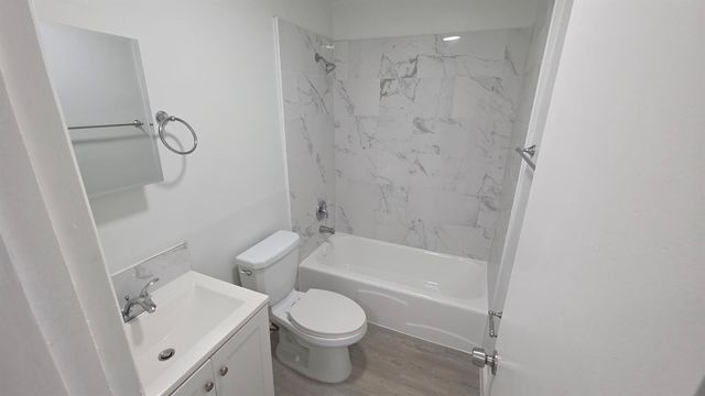 7311 VENETIAN Street 6, Miramar, FL 33023