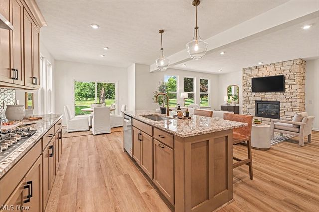 34244 Crown Colony Drive, Avon, OH 44011