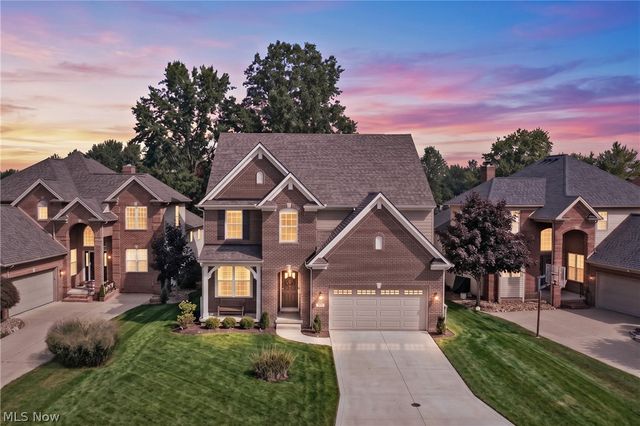 34244 Crown Colony Drive, Avon, OH 44011