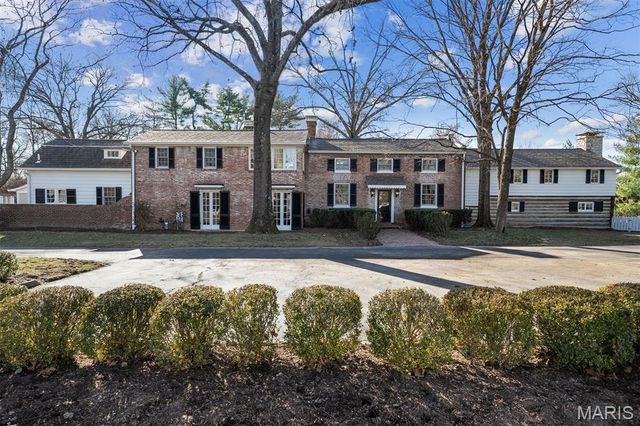 9928 Litzsinger Road, Ladue, MO 63124