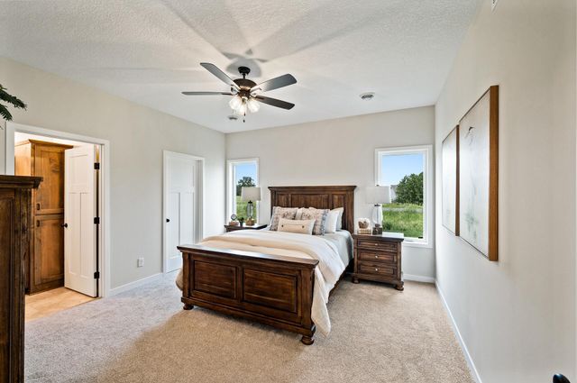 25840 Emerson Court, Wyoming, MN 55092