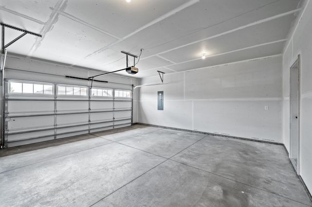 25840 Emerson Court, Wyoming, MN 55092