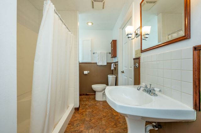 6700 NW 52nd Court, Johnston, IA 50131