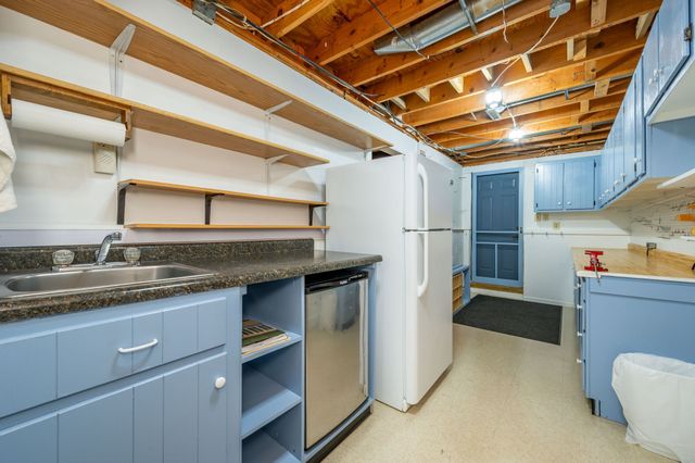 6700 NW 52nd Court, Johnston, IA 50131