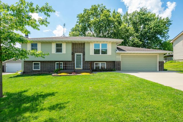 6700 NW 52nd Court, Johnston, IA 50131