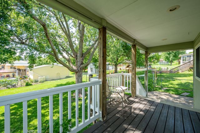 6700 NW 52nd Court, Johnston, IA 50131