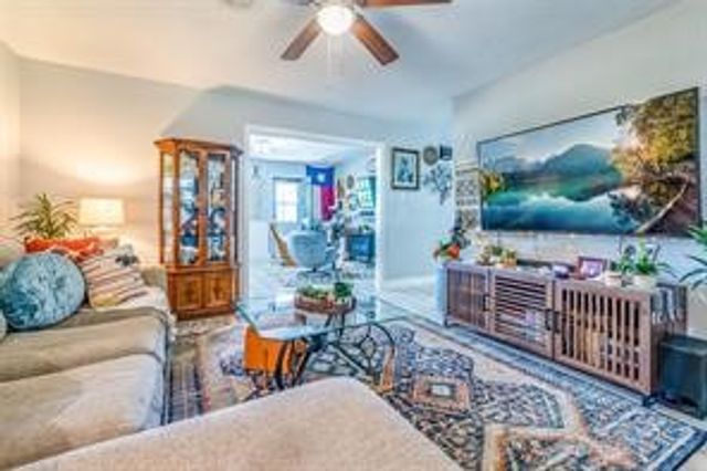 204 Ross Avenue, Denison, TX 75020