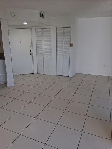 8255 SW 152nd Avenue E403, Miami, FL 33193