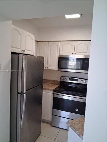 8255 SW 152nd Avenue E403, Miami, FL 33193