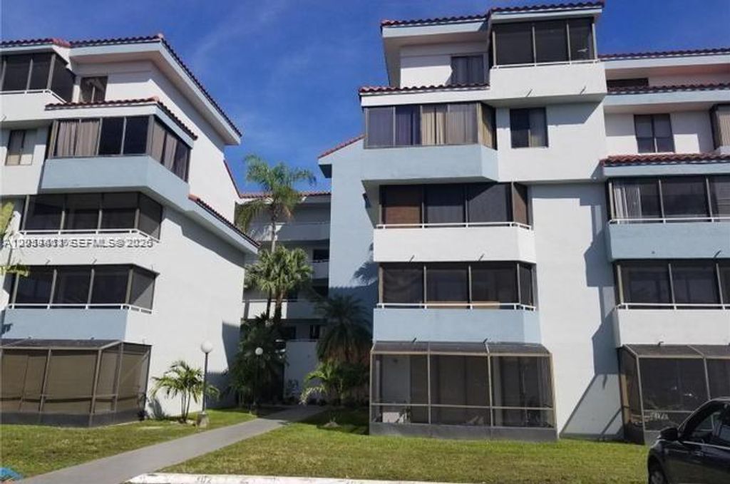 8255 SW 152nd Avenue E403, Miami, FL 33193