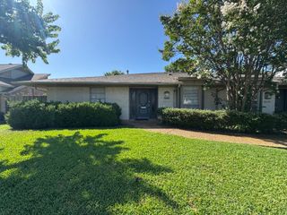 10648 Sandpiper Lane, Dallas, TX 75230