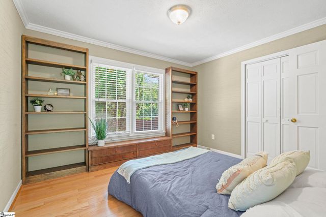 1016 Old Boiling Springs Road, Greer, SC 29650