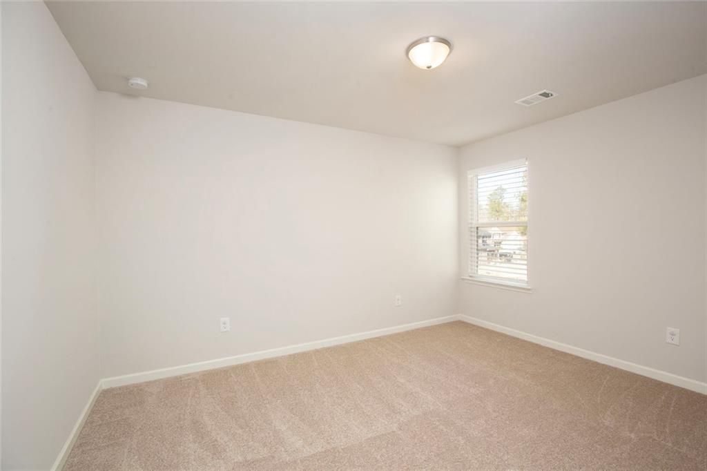 Image 47 of property listing at 6215 Vista Crossing Way, Cumming, GA 30028