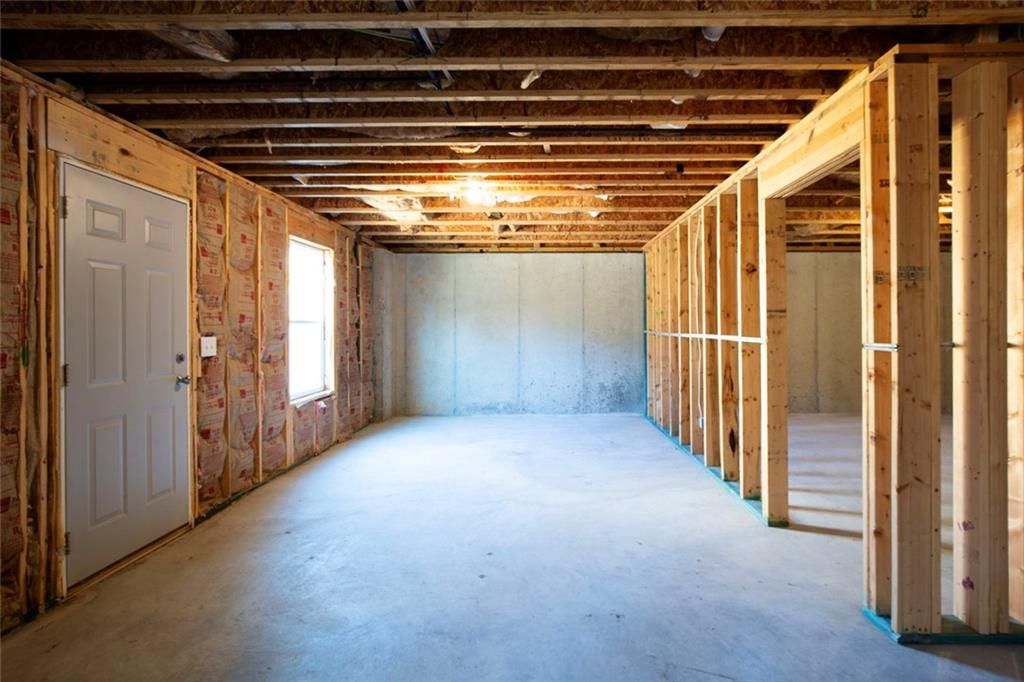 Image 54 of property listing at 6215 Vista Crossing Way, Cumming, GA 30028