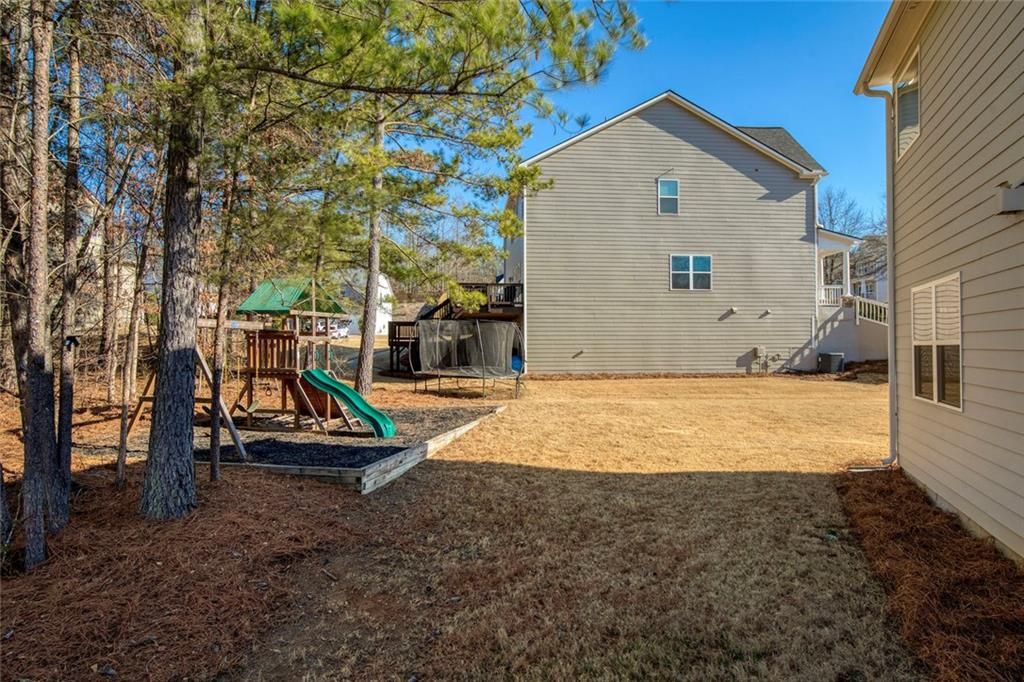 Image 59 of property listing at 6215 Vista Crossing Way, Cumming, GA 30028