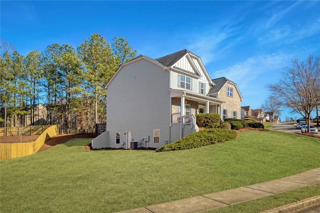 Image 66 of property listing at 6215 Vista Crossing Way, Cumming, GA 30028