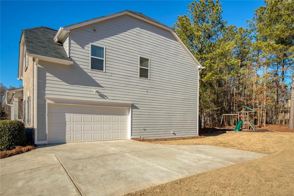 Image 73 of property listing at 6215 Vista Crossing Way, Cumming, GA 30028