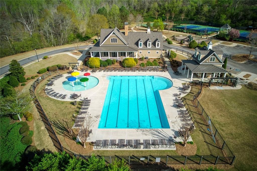 Image 91 of property listing at 6215 Vista Crossing Way, Cumming, GA 30028