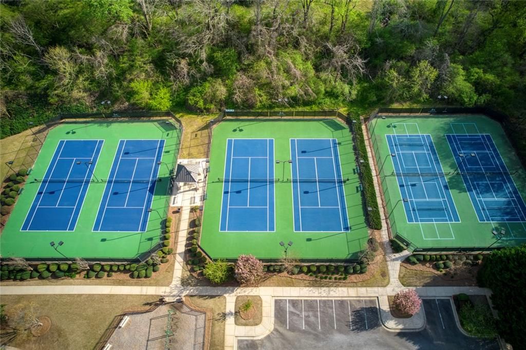 Image 93 of property listing at 6215 Vista Crossing Way, Cumming, GA 30028