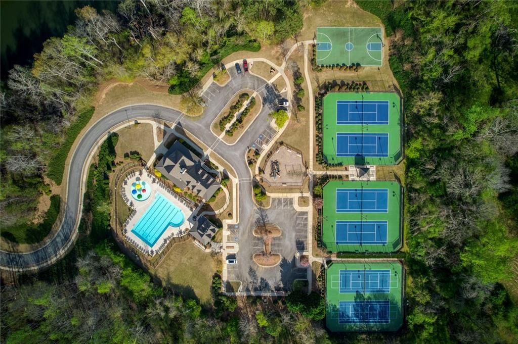 Image 94 of property listing at 6215 Vista Crossing Way, Cumming, GA 30028