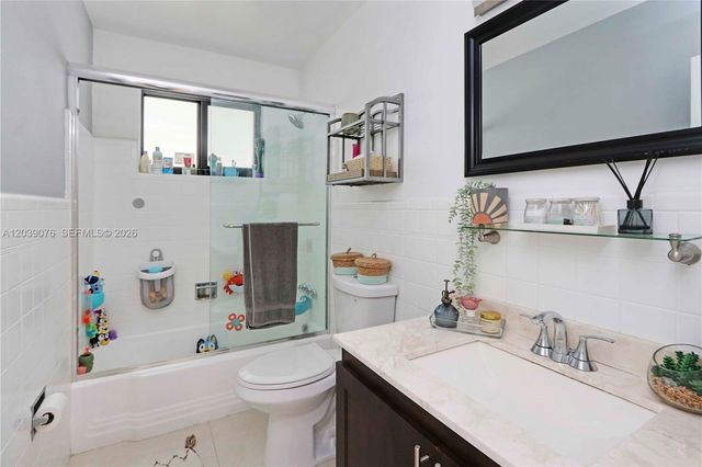 6751 SW 13th Street, Miami, FL 33144