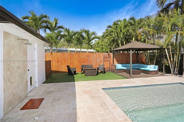 6751 SW 13th Street, Miami, FL 33144