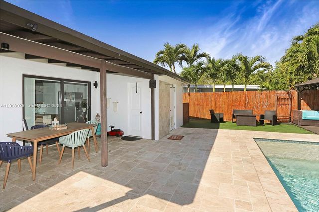 6751 SW 13th Street, Miami, FL 33144