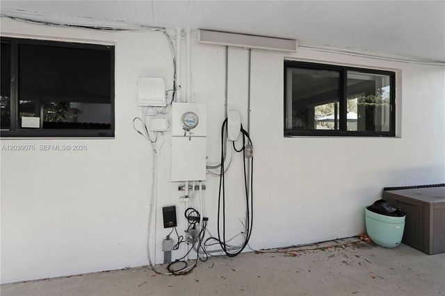 6751 SW 13th Street, Miami, FL 33144