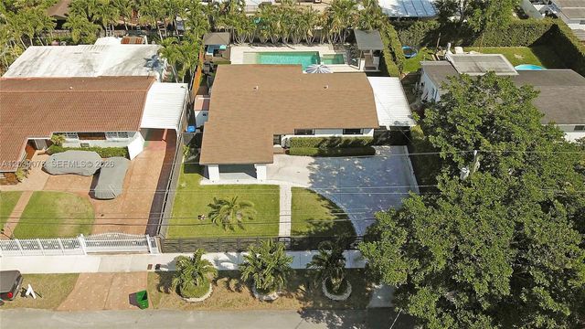 6751 SW 13th Street, Miami, FL 33144