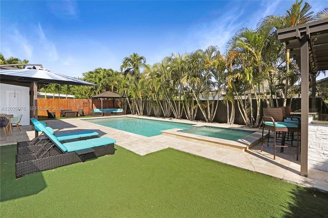 6751 SW 13th Street, Miami, FL 33144