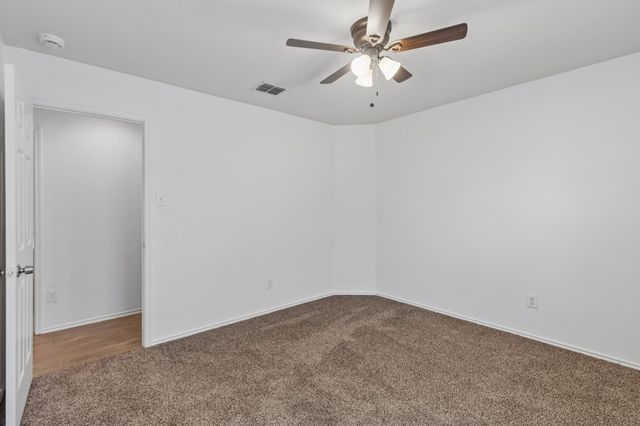 1336 Connie Street, Burleson, TX 76028