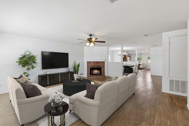 1336 Connie Street, Burleson, TX 76028
