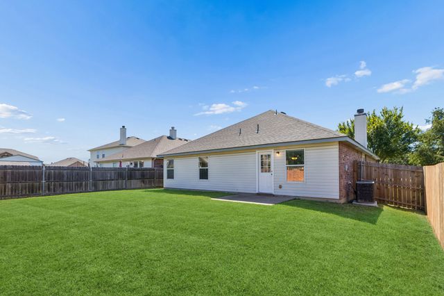 1336 Connie Street, Burleson, TX 76028