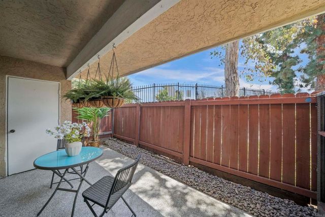 475 N Midway Drive 117, Escondido, CA 92027