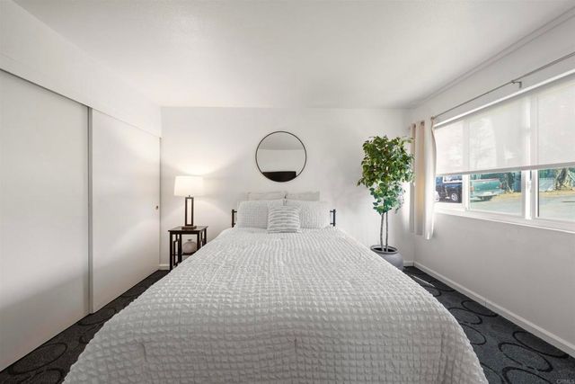 475 N Midway Drive 117, Escondido, CA 92027