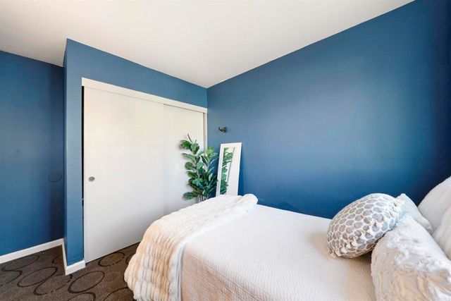 475 N Midway Drive 117, Escondido, CA 92027