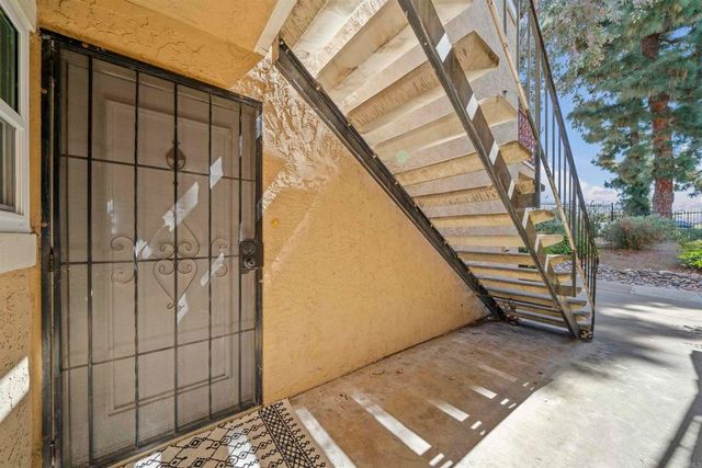 475 N Midway Drive 117, Escondido, CA 92027