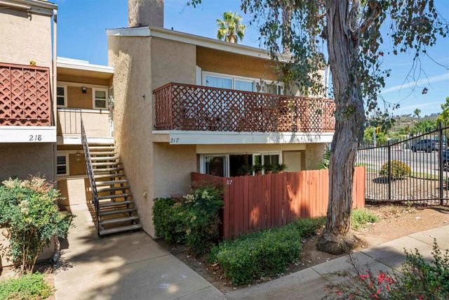 475 N Midway Drive 117, Escondido, CA 92027
