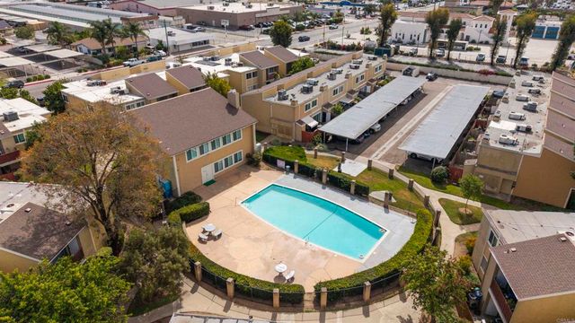 475 N Midway Drive 117, Escondido, CA 92027