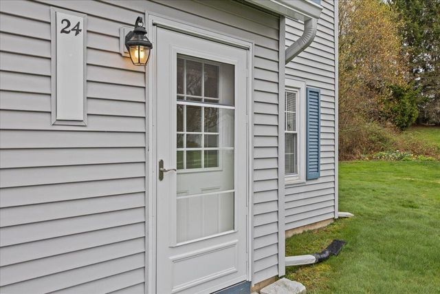 34 Brickyard Rd Unit 24, Essex, VT 05452