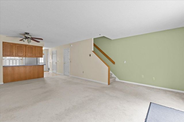 34 Brickyard Rd Unit 24, Essex, VT 05452