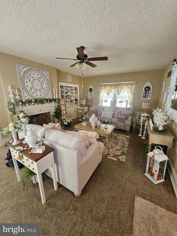 1 N STATE ST, Vineland, NJ 08360