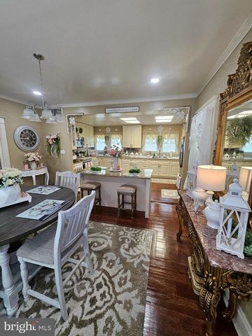 1 N STATE ST, Vineland, NJ 08360