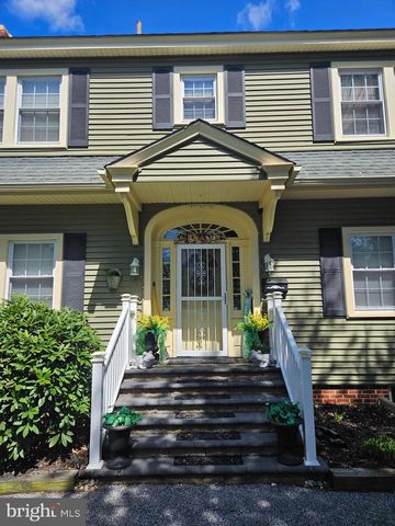 1 N STATE ST, Vineland, NJ 08360