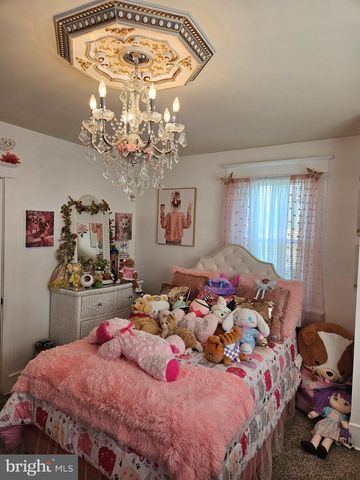 1 N STATE ST, Vineland, NJ 08360
