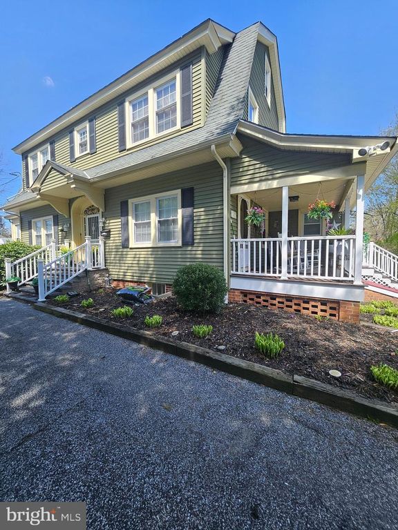 1 N STATE ST, Vineland, NJ 08360