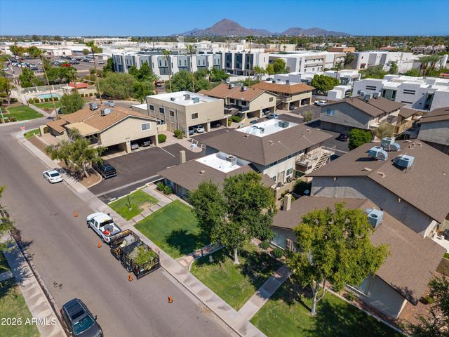 8524 E BELLEVIEW Street, Scottsdale, AZ 85257